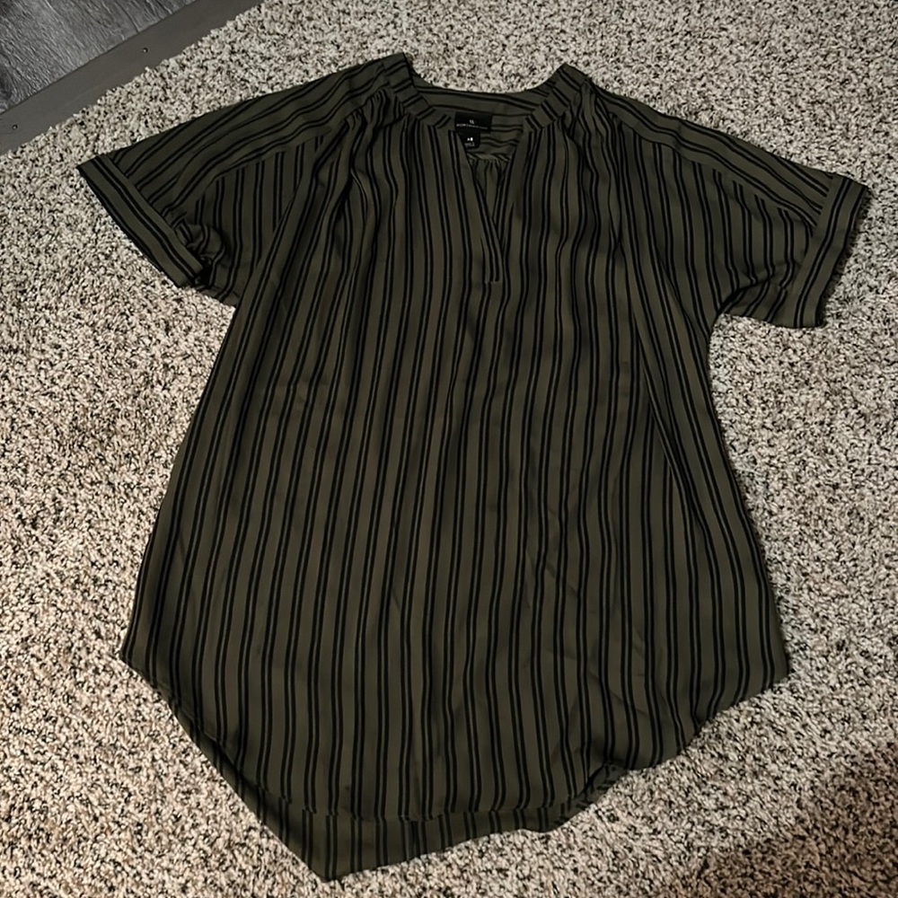 Worthington Short Sleeve Dress Shirt Size XS